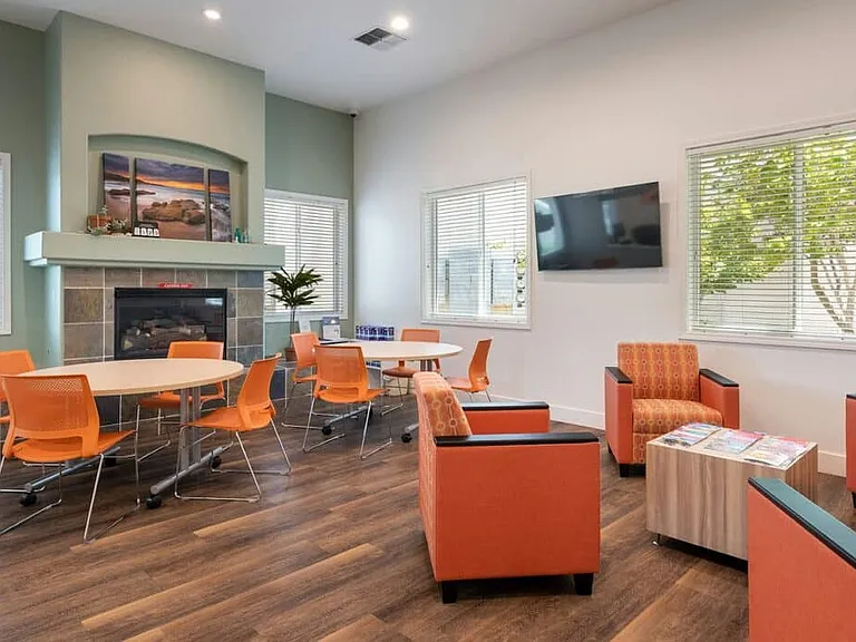 Quail Run Apartments — Photo 10