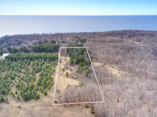 Maxey Rd, Arcadia, MI 49613