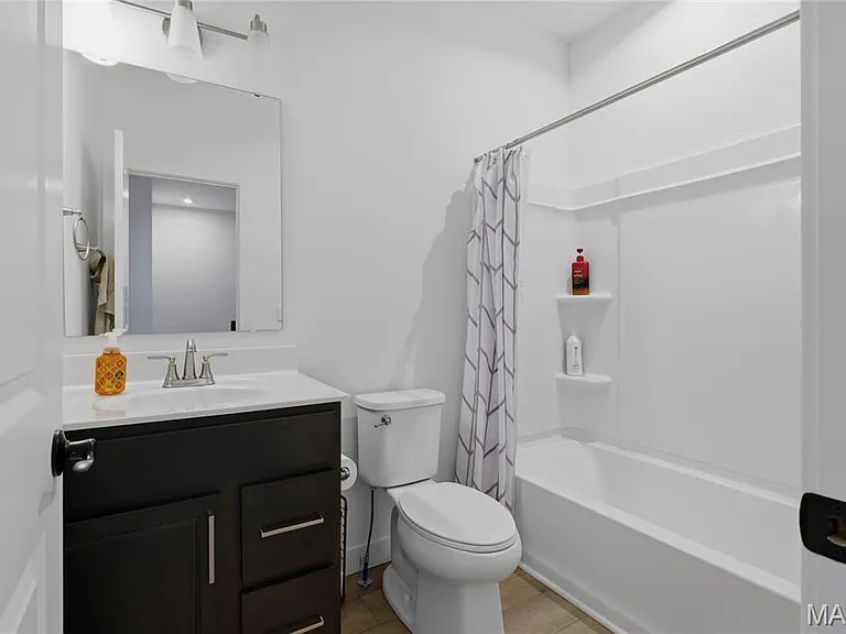 8924 Gateway Cir — Photo 25