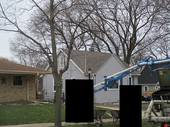 3rd image of 3640 S 87th St