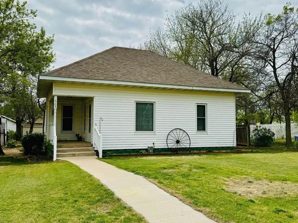 505 E Cottonwood St, Coldwater, KS 67029