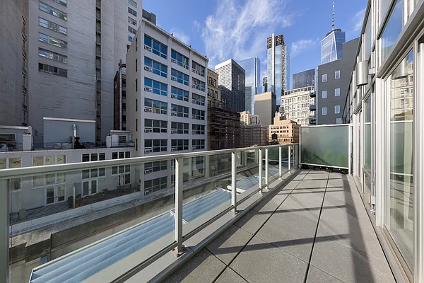 Rented by Compass | media 13