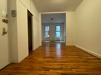 Rented by HOLTON REAL ESTATE INC.