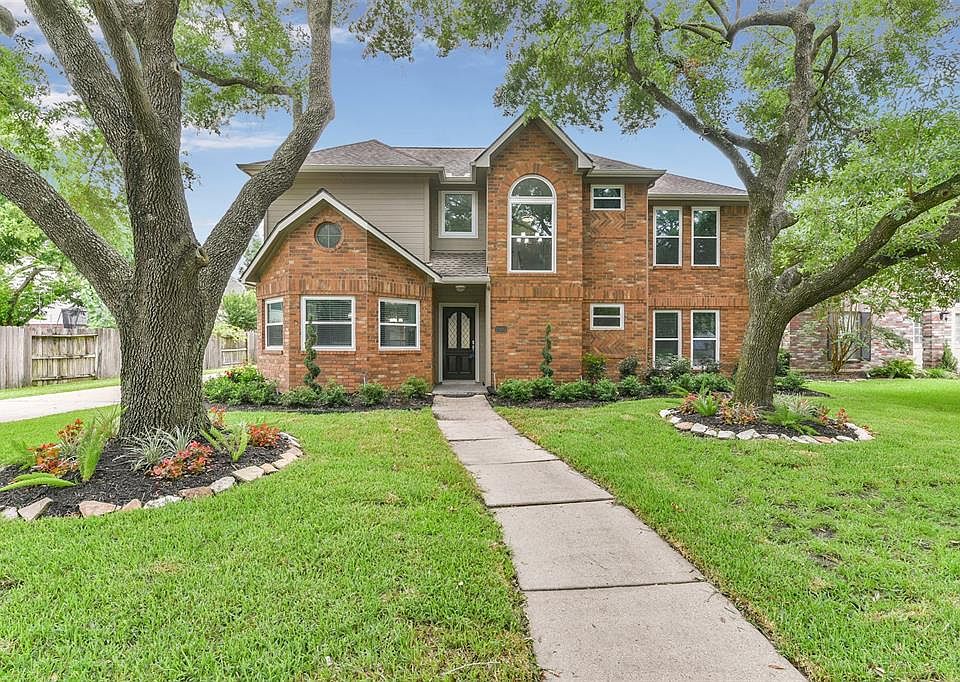 1st image of 2103 Spyglass Dr