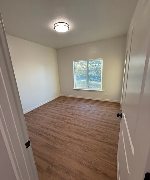 329 Pheasant Rd W #A — Photo 3