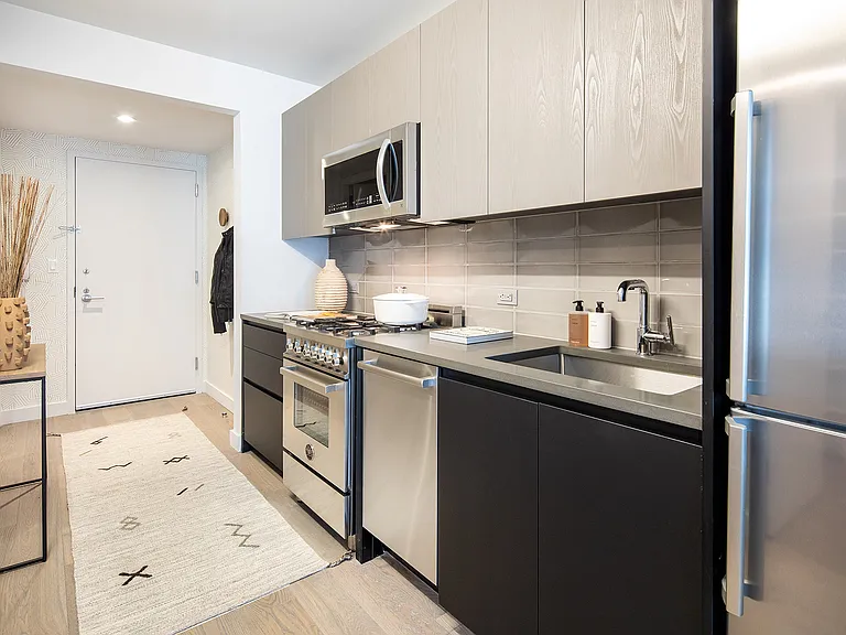 420 Kent Ave #2123 — Photo 10