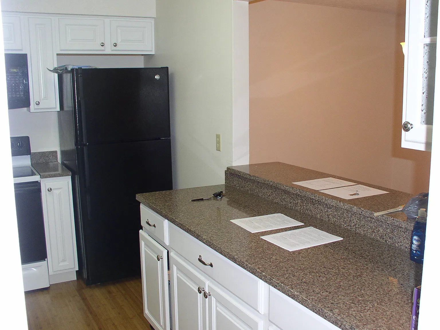 2 bed, 1.5 bath, 2000 sqft, $1,600 — Photo 4