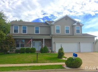 1012 Summerset St, Morton, IL
