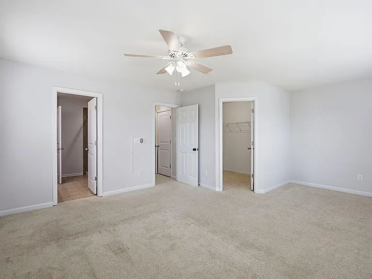 221 Irving Way — Photo 17