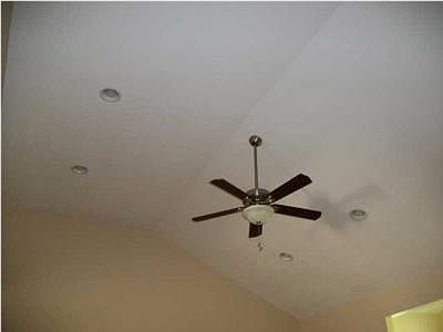 4th image of 47 Sheila Gail Ln