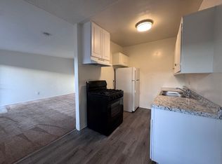 1101-1111 E 11th St, Long Beach, CA 90813