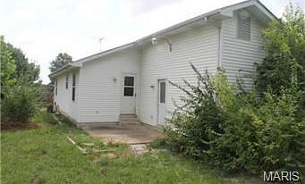 2nd image of 18 Castlewood Ct
