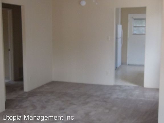 3rd image of 3721 Boundary St