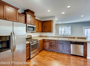 10475 NE Park Ridge Way, Hillsboro, OR 97006