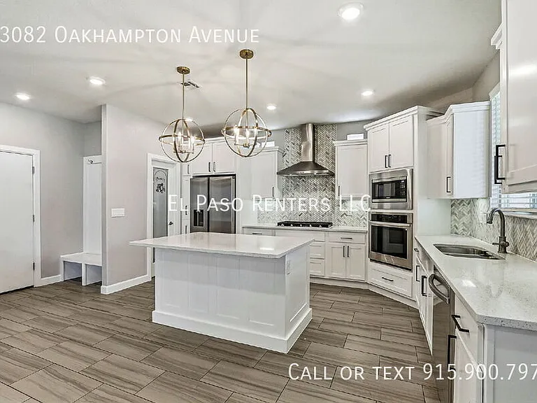 13082 Oakhampton Ave — Photo 12