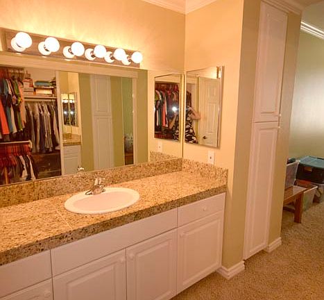 5th image of 20301 Bluffside Cir #D-306