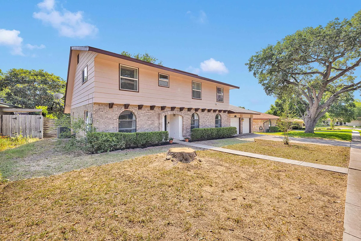 Building Photo - 4514 Briar Frst