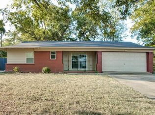 6816 Carioca Dr, Dallas, TX 75241