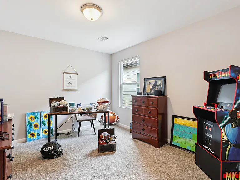 200 Cedar Place Row — Photo 24