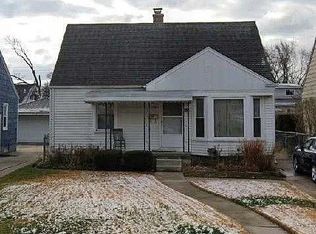 300 Devillen Ave, Royal Oak, MI 48073