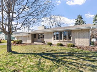 3317 Wendhurst Ave, Saint Anthony, MN 55418