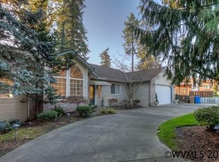 17179 SE River Rd, Milwaukie, OR 97267