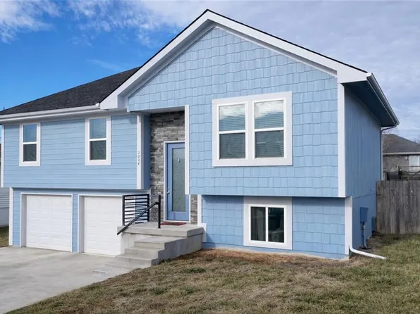 2228 Chanticleer St, Excelsior Springs, MO 64024