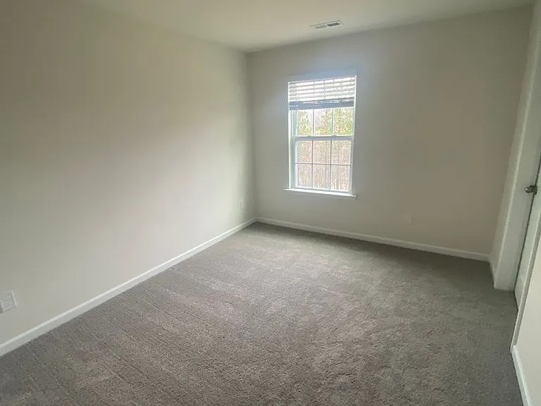 1754 Bright Hope Ln — Photo 17