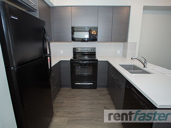 5th image of 588 Griesbach Parade NW #852047