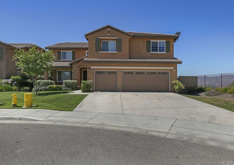 1st image of 41093 Hatton Garden Ct