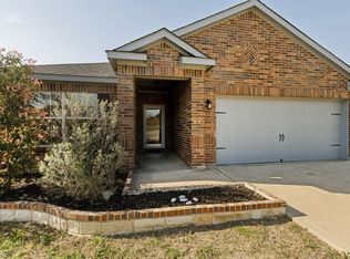 192 Buffalo Ridge Dr, Newark, TX 76071