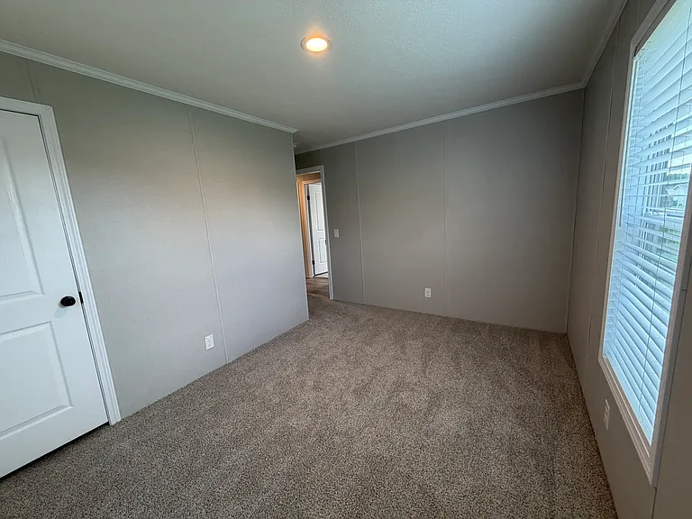 1350 Progress Way #112B — Photo 19