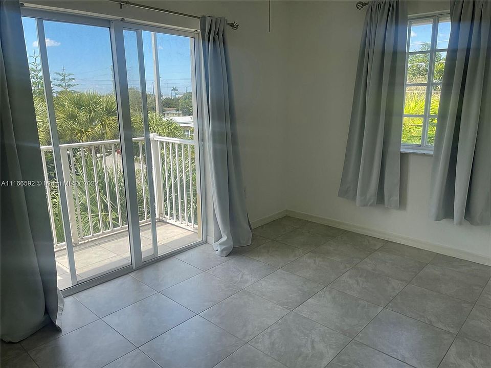 2078 NE 167th St Miami FL Zillow Apartments for Rent in Miami