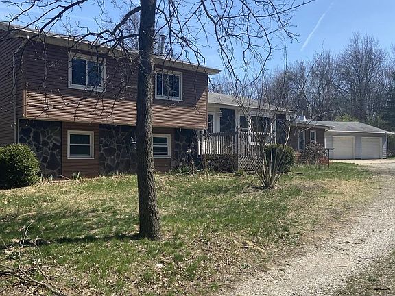 3rd image of 25665 E County Road 2560 Dr N