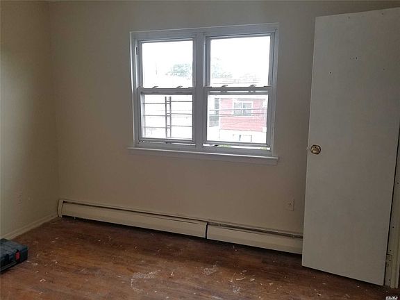 3rd image of 2821 Brookhaven Ave