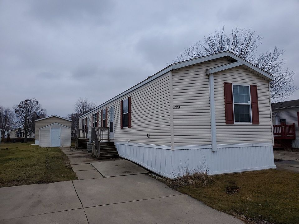 1st image of 7040 Shawnee Dr #373