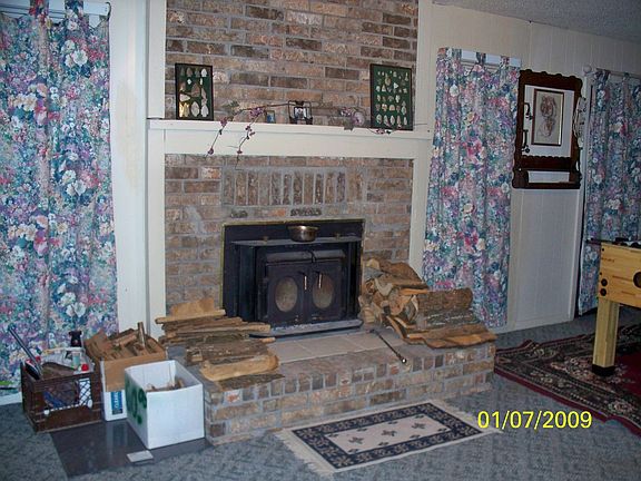 Family Room with fireplace