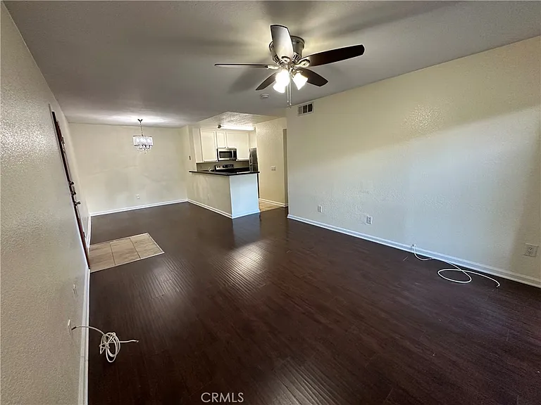 2450 San Gabriel Way #104 — Photo 3