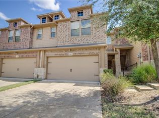 322 Starleaf Trl, Garland, TX 75040