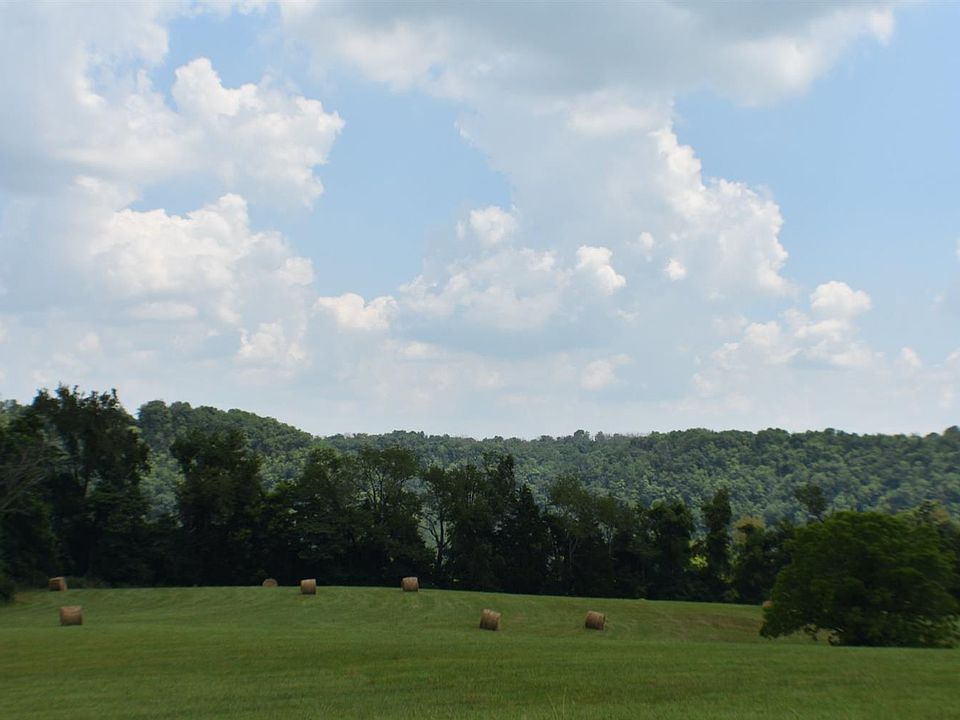 2nd image of 4 Short Rd