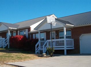 207 Millard Tilley Rd, Science Hill, KY 42553