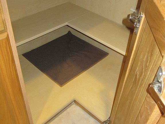 5th image of 210 W Park Dr APT 103-2