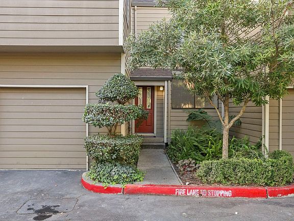 2nd image of 8667 Mariners Dr APT 84