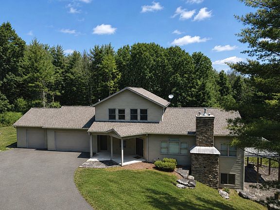 3rd image of 25 Larchmont Rd