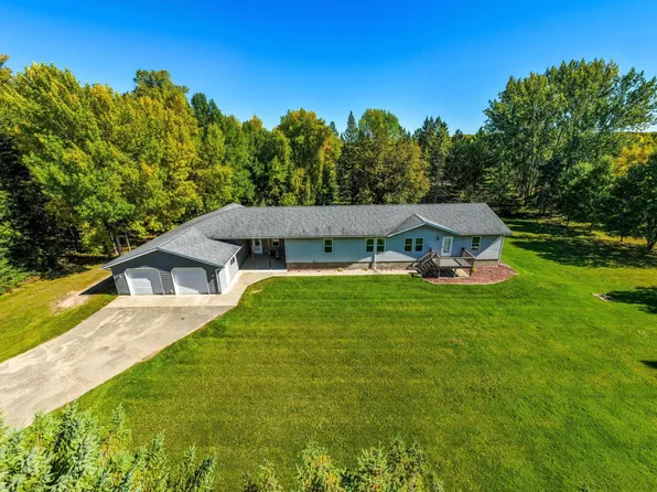 12998 Idlewild Dr NE, Bemidji, MN 56601