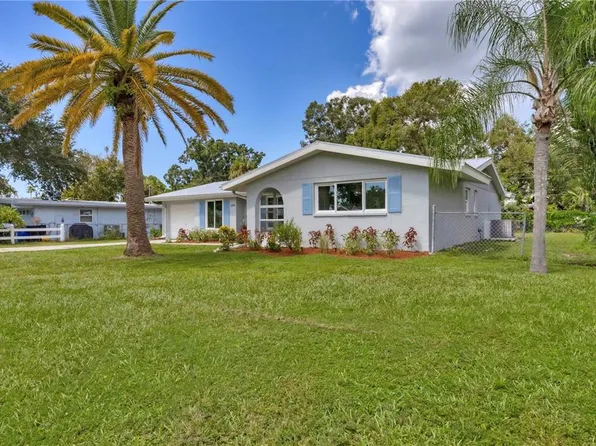 1208 Laurel Ave, Venice, FL 34285