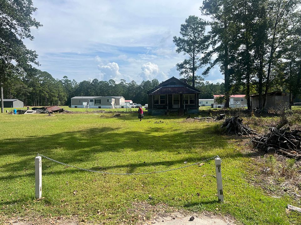 2nd image of 1380 Jedburg Rd