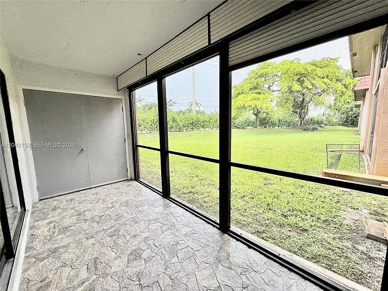 8600 NW 34th Pl #B102 — Photo 17
