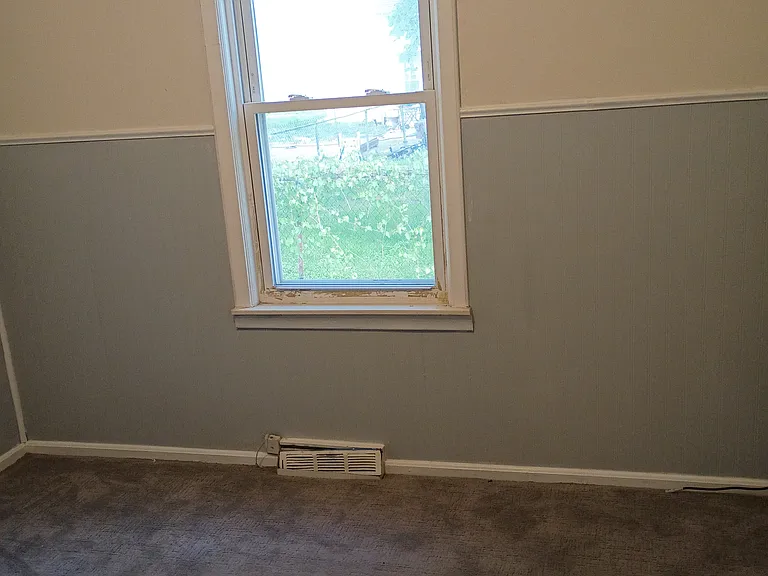 9005 Deering St — Photo 18