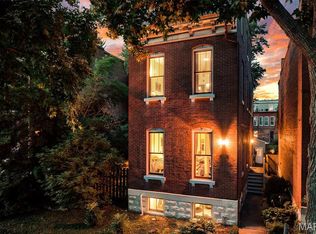 1941 Congress St, Saint Louis, MO 63118